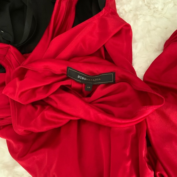 (BCBG MAXAZRIA) Woman’s Beautiful red clothes - Picture 8 of 11
